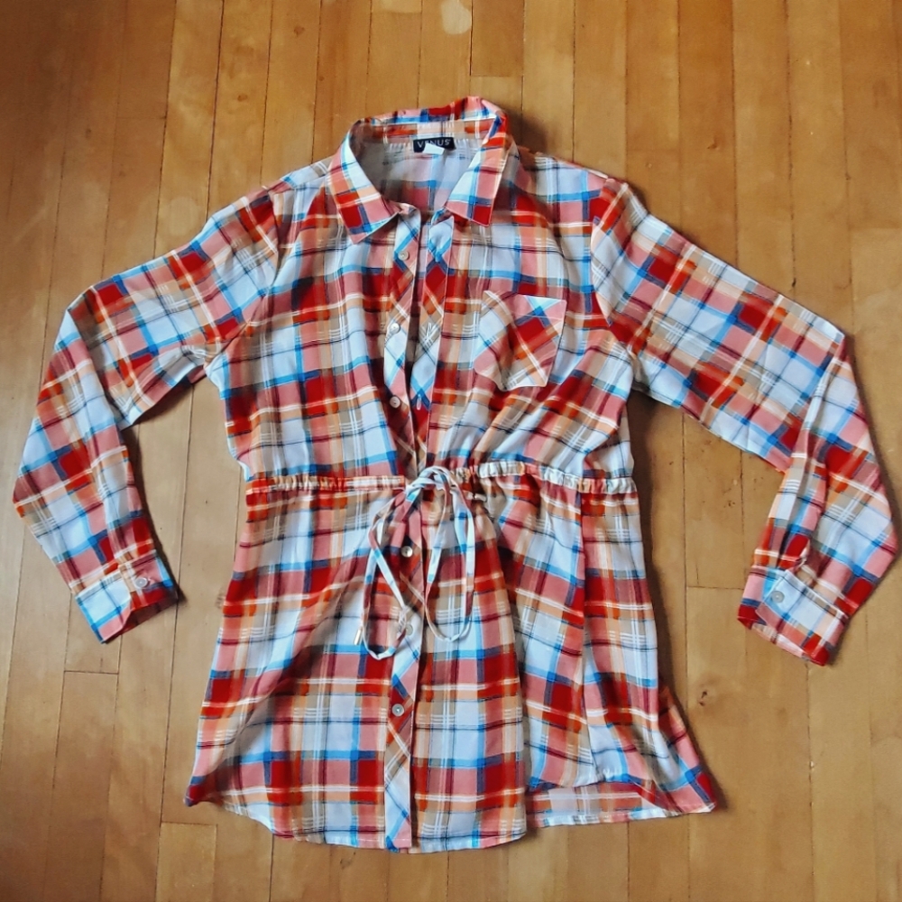 Venus Front Tie Plaid Top